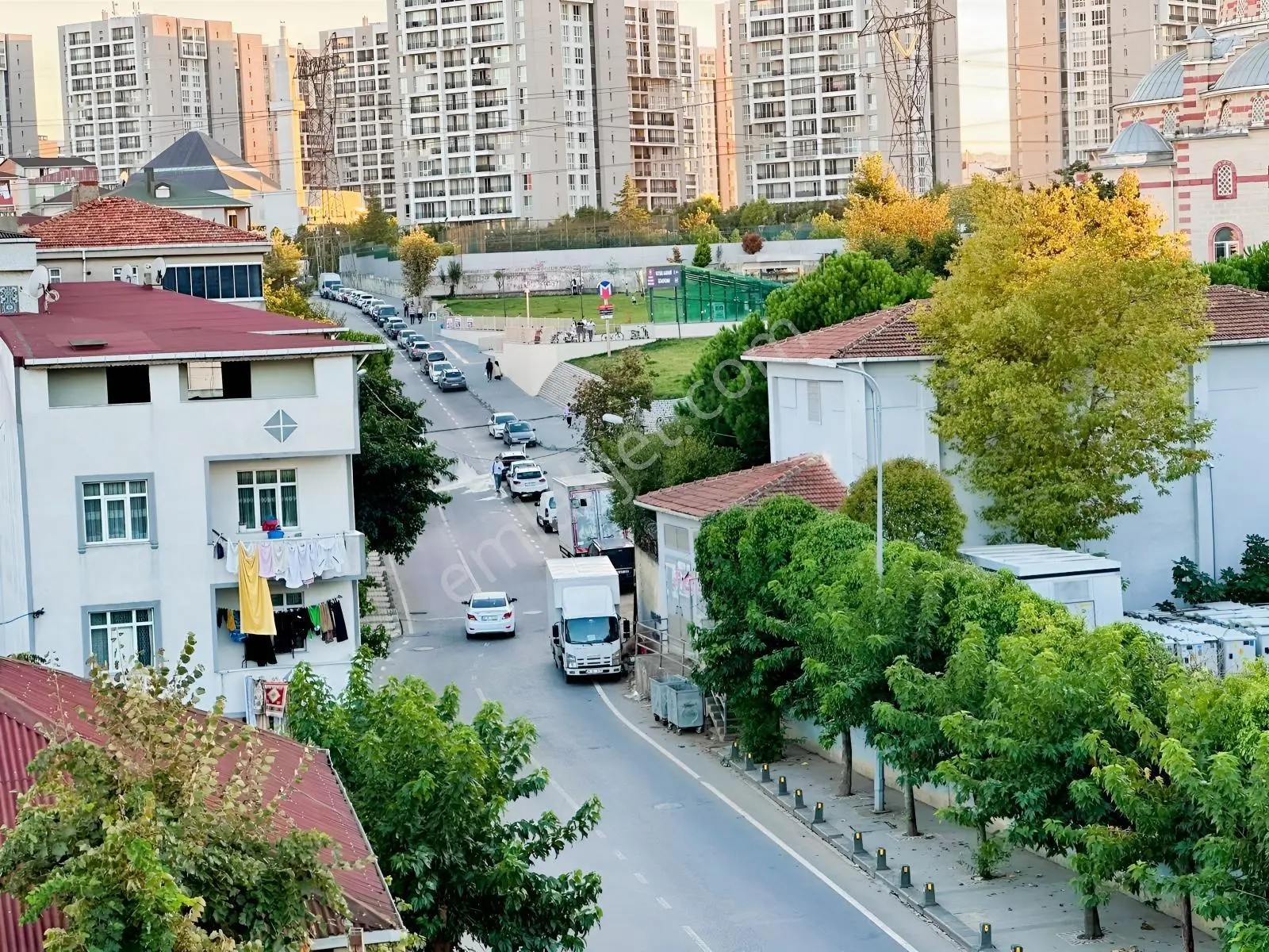 Veysel Karani Mah Cadde Üstü 4+1 Üst Dubleks Metroya 1 Dk — fotoğraf 5