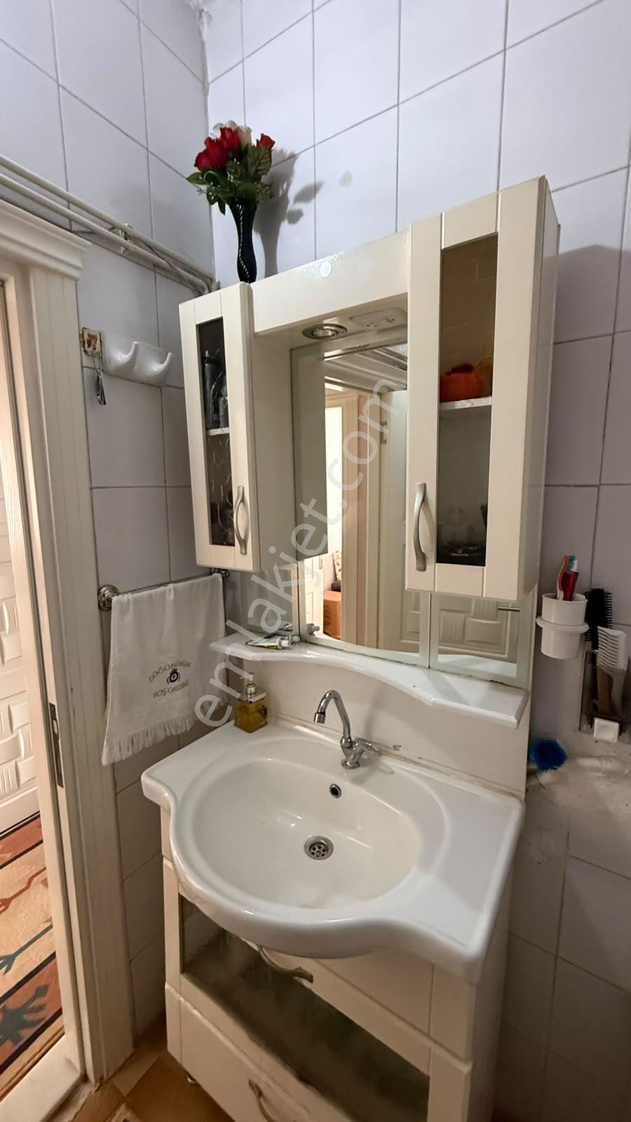 Gök Oryap'tan Satılık Süper Konumda 2+1 75m² Temiz Fırsat Daire! — fotoğraf 12