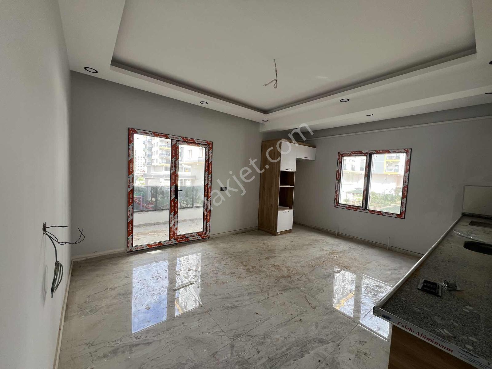Gül Emlak'tan İki Blok'lu Site De Satılık 3+1 Daire — fotoğraf 2