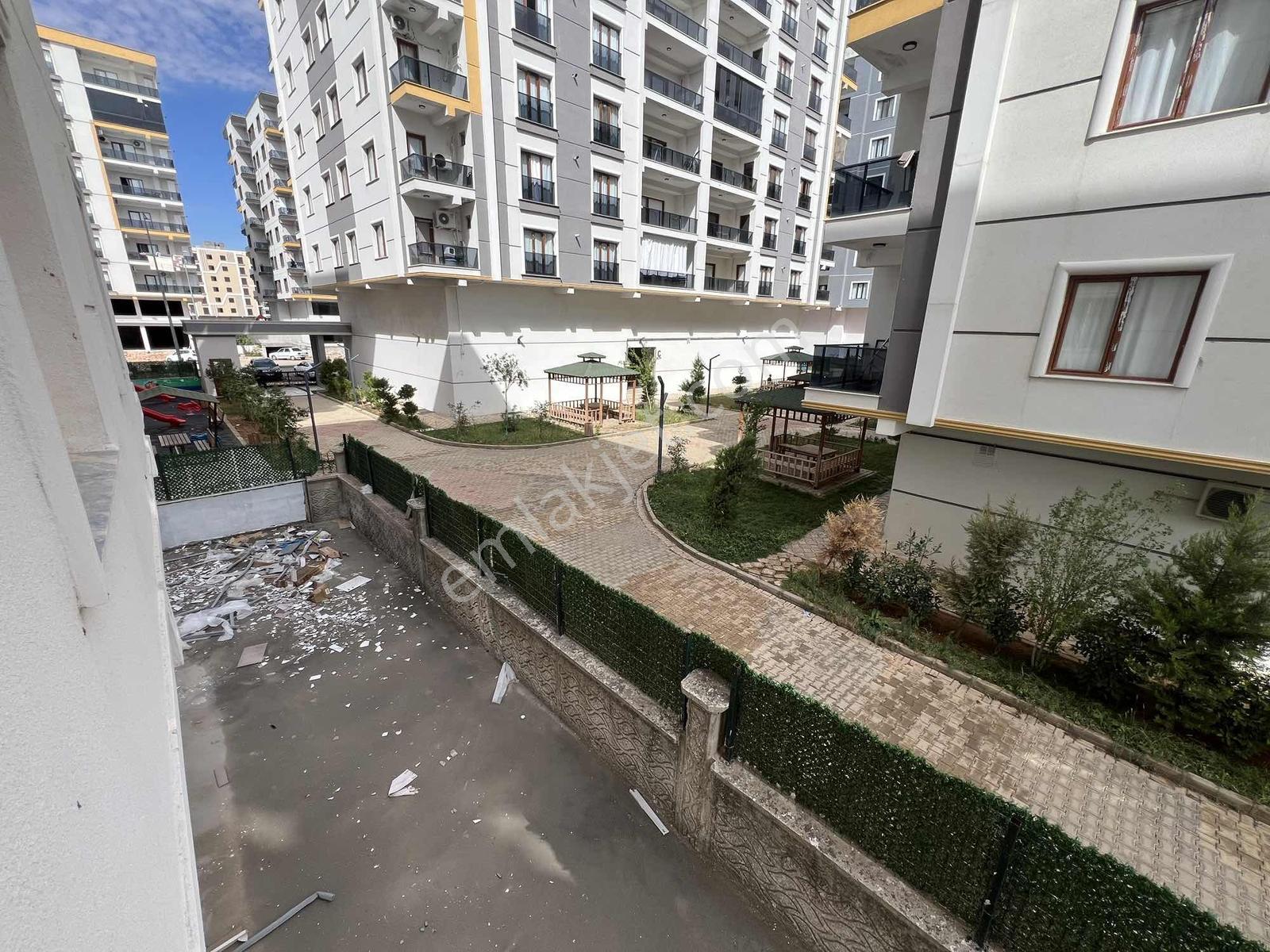 Gül Emlak'tan İki Blok'lu Site De Satılık 3+1 Daire — fotoğraf 9