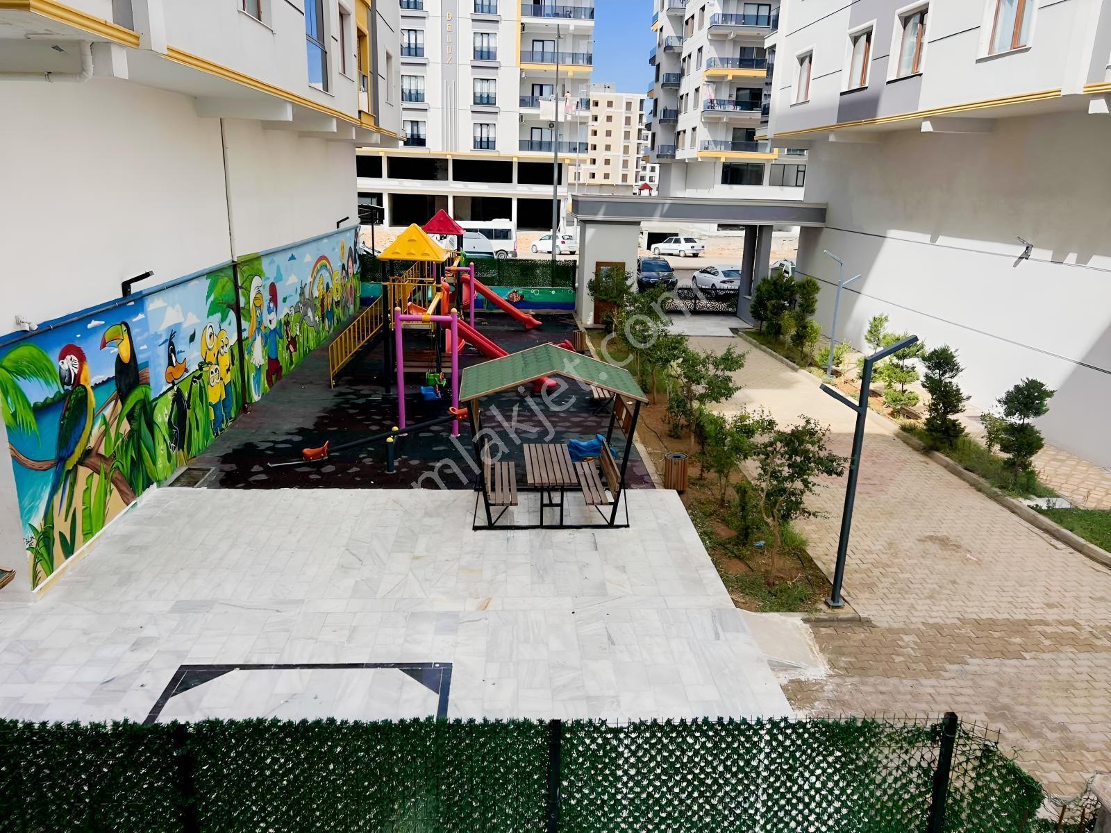 Gül Emlak'tan İki Blok'lu Site De Satılık 3+1 Daire — fotoğraf 14