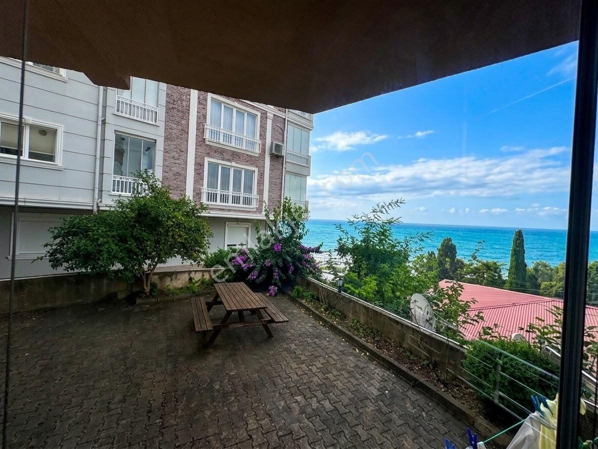 Kirazlimanı'nda Deniz Manzaralı | 120 M² Geniş 3+1 Satılık Daire — fotoğraf 2
