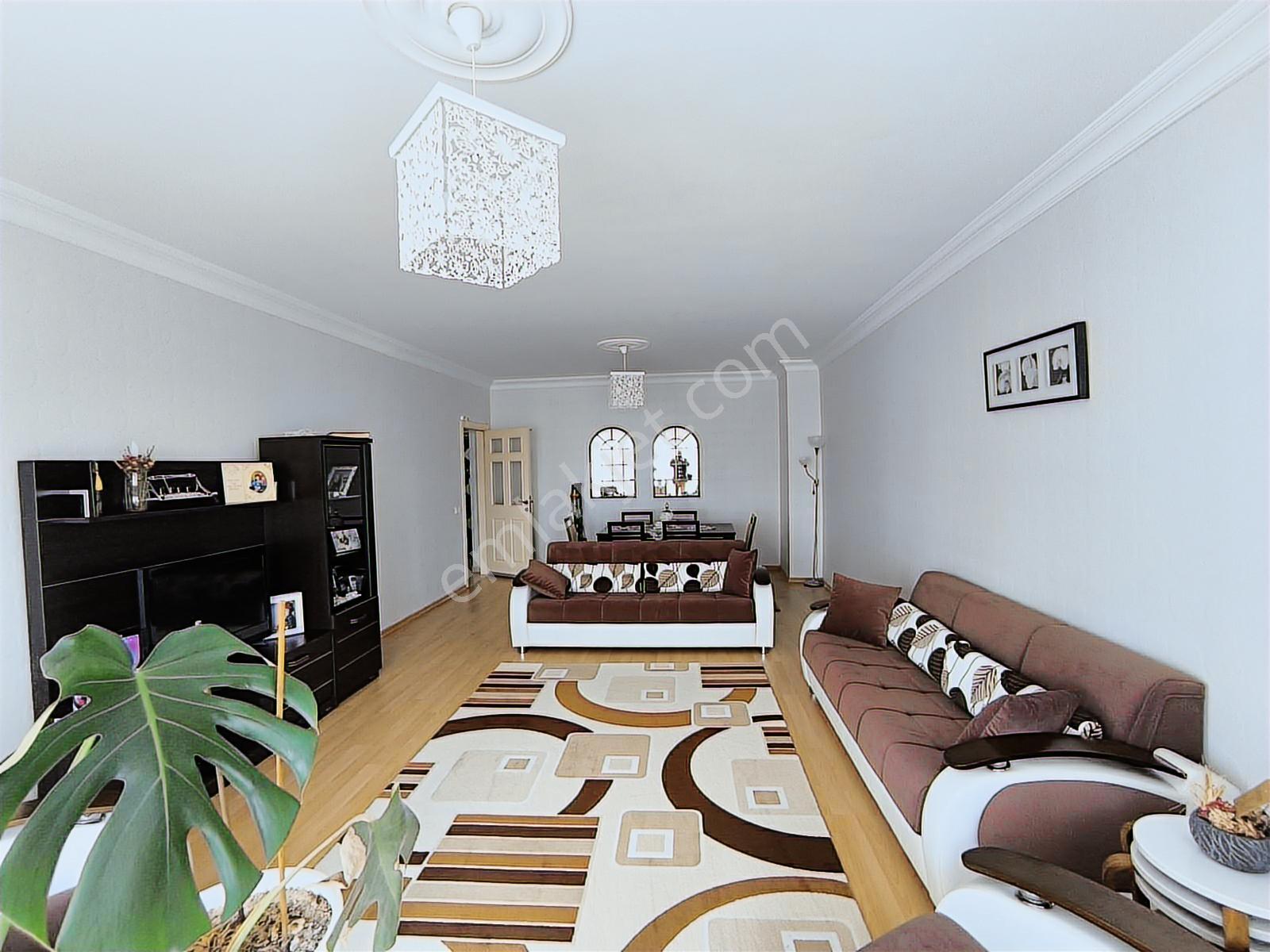Azra Tatil Köyünde Satılık Arakat Daire.....(4+1) — fotoğraf 15