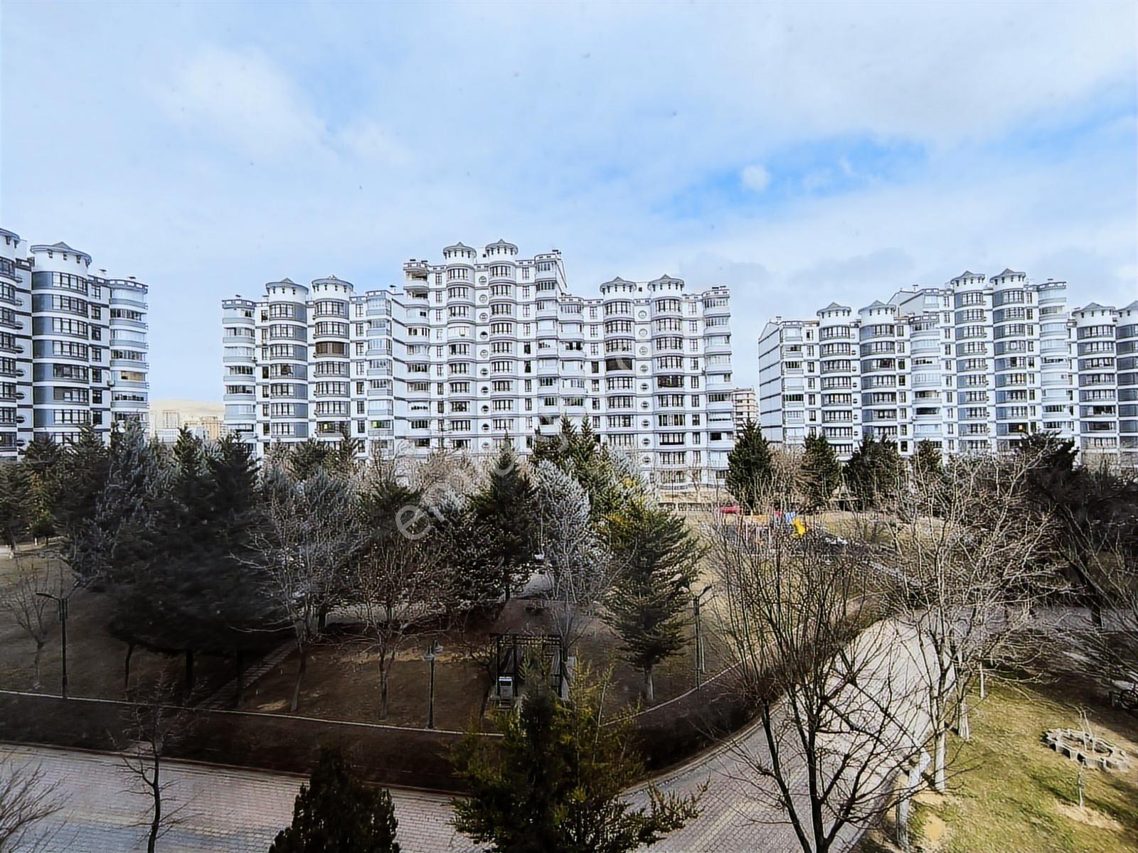 Azra Tatil Köyünde Satılık Arakat Daire.....(4+1) — fotoğraf 17