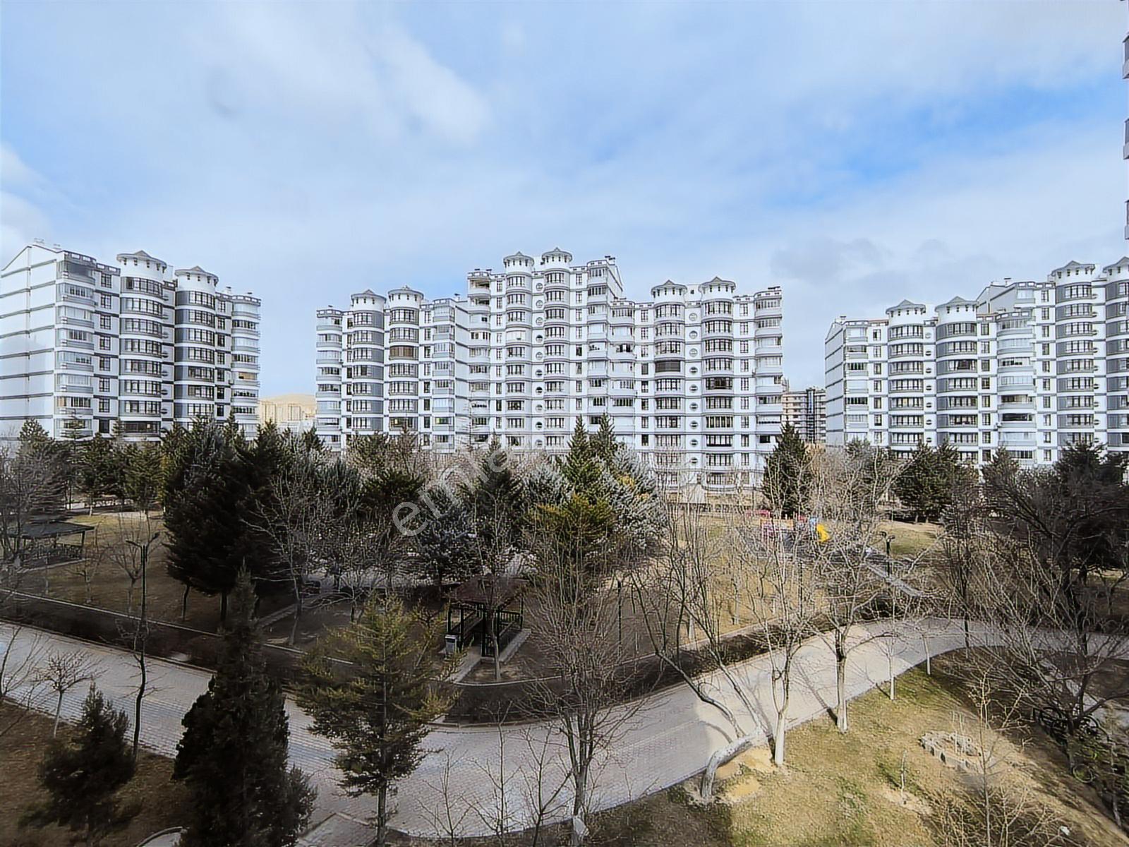 Azra Tatil Köyünde Satılık Arakat Daire.....(4+1) — fotoğraf 31