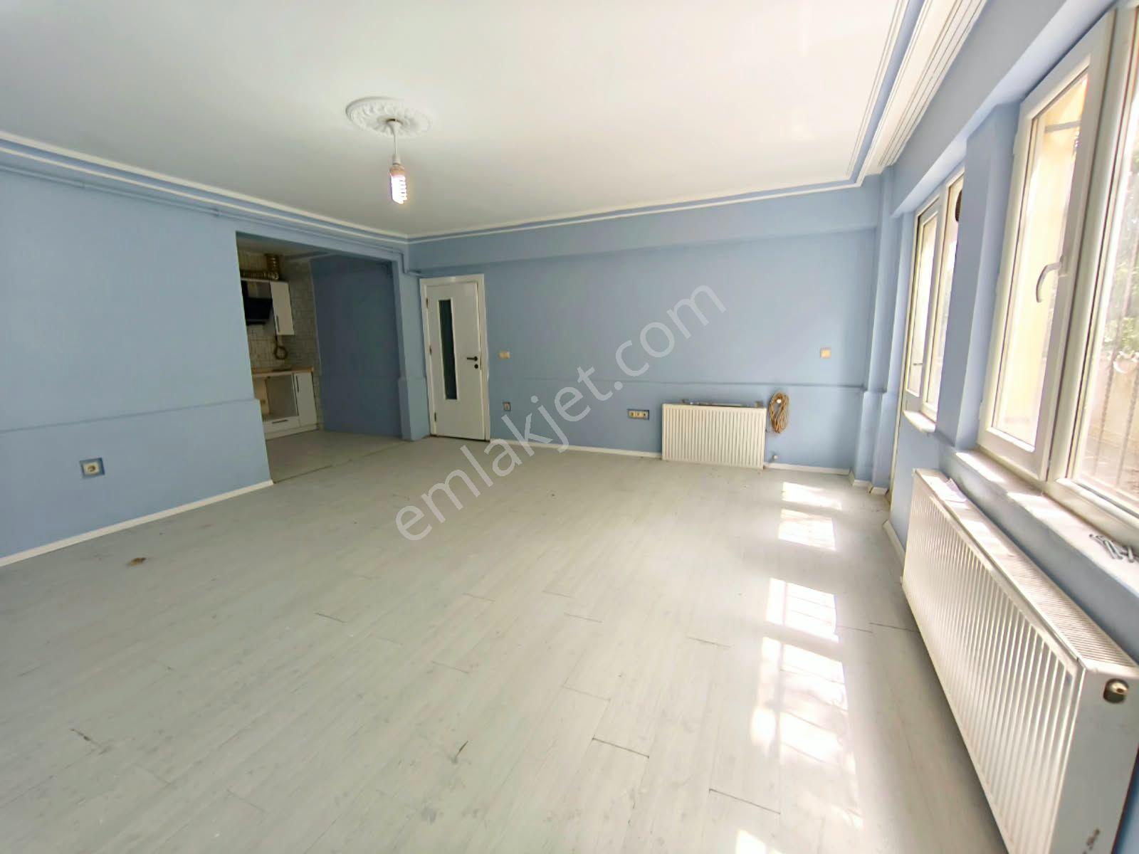 Truva/nazım Demirci'den İlkadım İlyasköy Satılık 2+1 Daire — fotoğraf 9