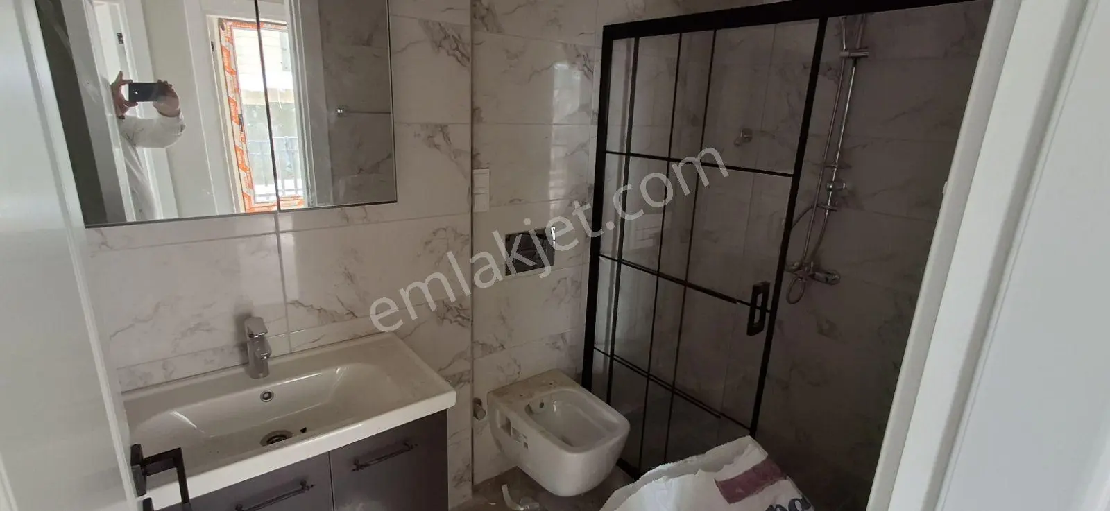 Çamköy Mahallesinde Ana Cadde Üzerinde Satılık 2+1 Daire — fotoğraf 14