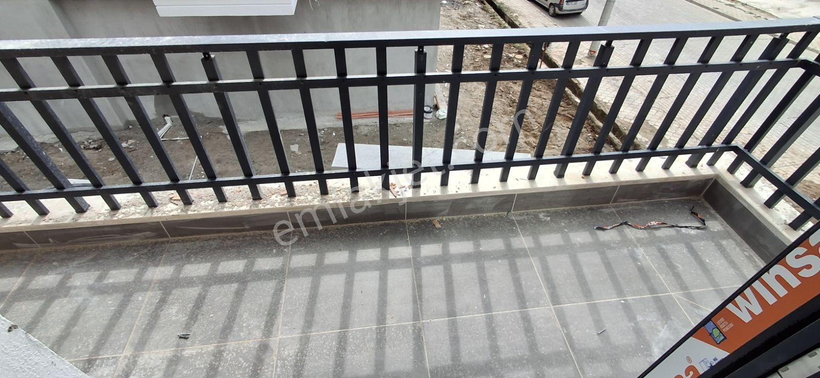 Çamköy Mahallesinde Ana Cadde Üzerinde Satılık 2+1 Daire — fotoğraf 18