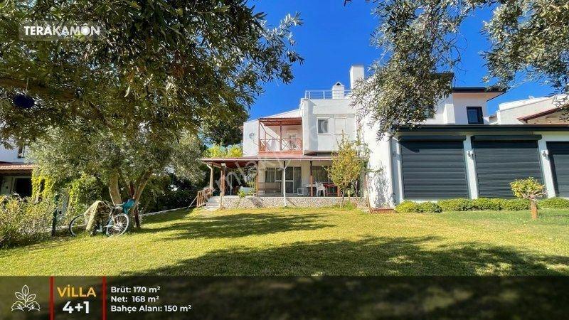 İzmir Çeşme Ovacık Denize Sıfır Nezih Site İçinde Satılık Villa — fotoğraf 8