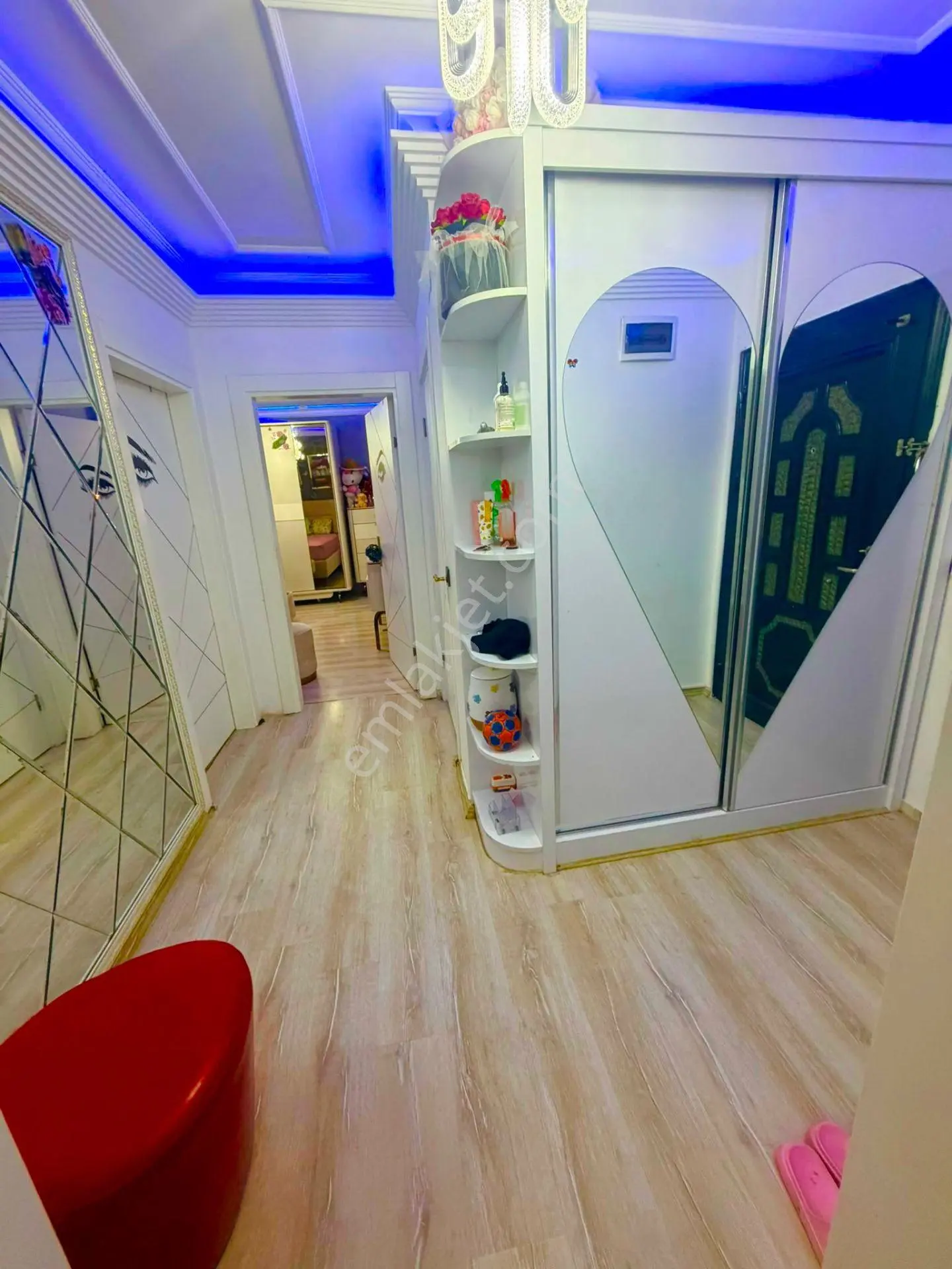 Alanya Mahmutlar Barbaroc Cade Sıfır Denize Cok Yakın Acil Satılık — fotoğraf 3