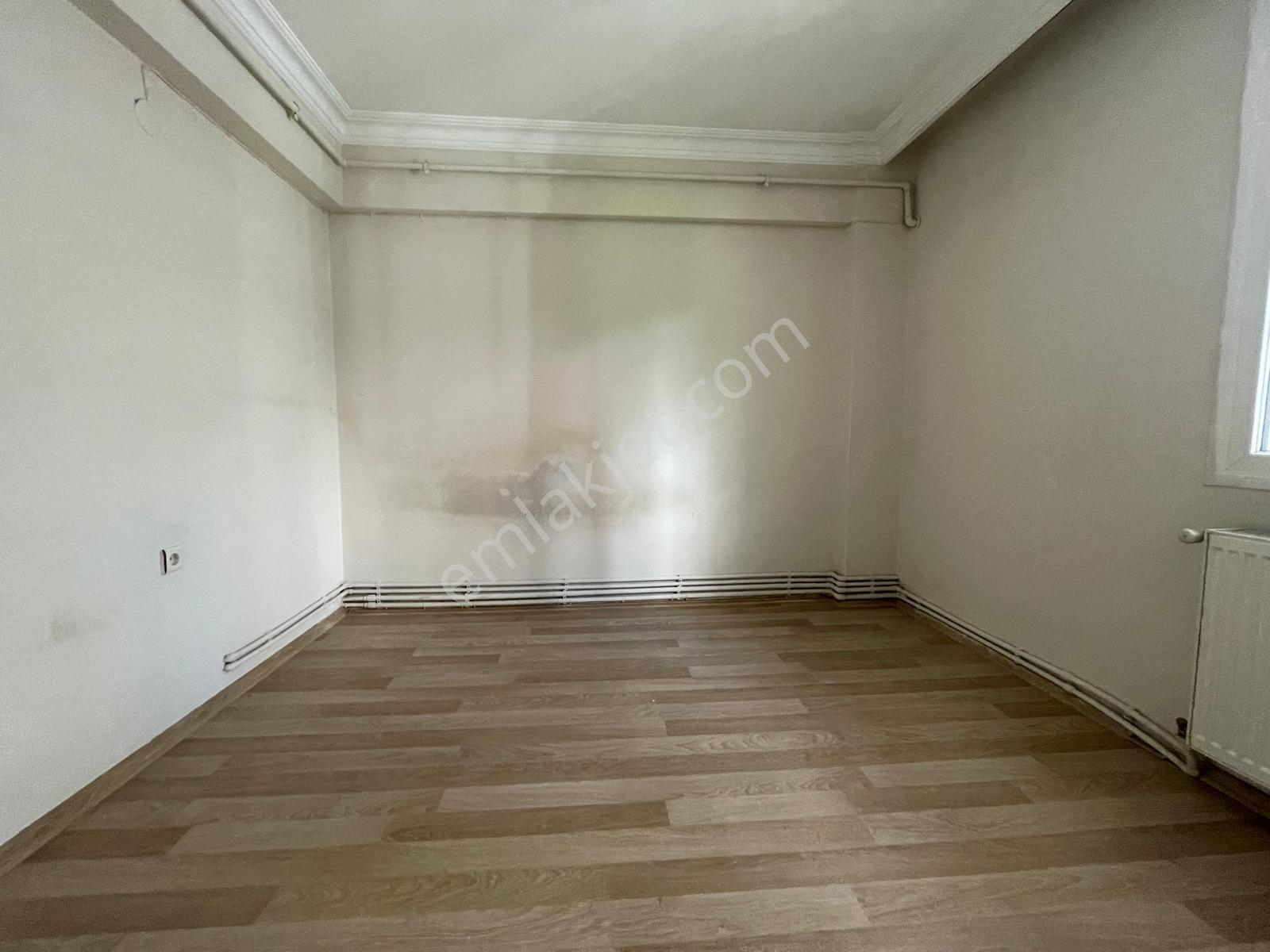 Laleli Mah. İzbana Yakın 3+1 Arakat Doğalgazlı Daire — fotoğraf 9