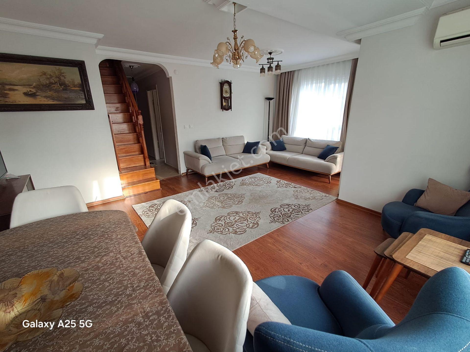 Ataşehir İnönüde Teraslı,masrafsız 250m2 5+2 Dubleks Daire — fotoğraf 3
