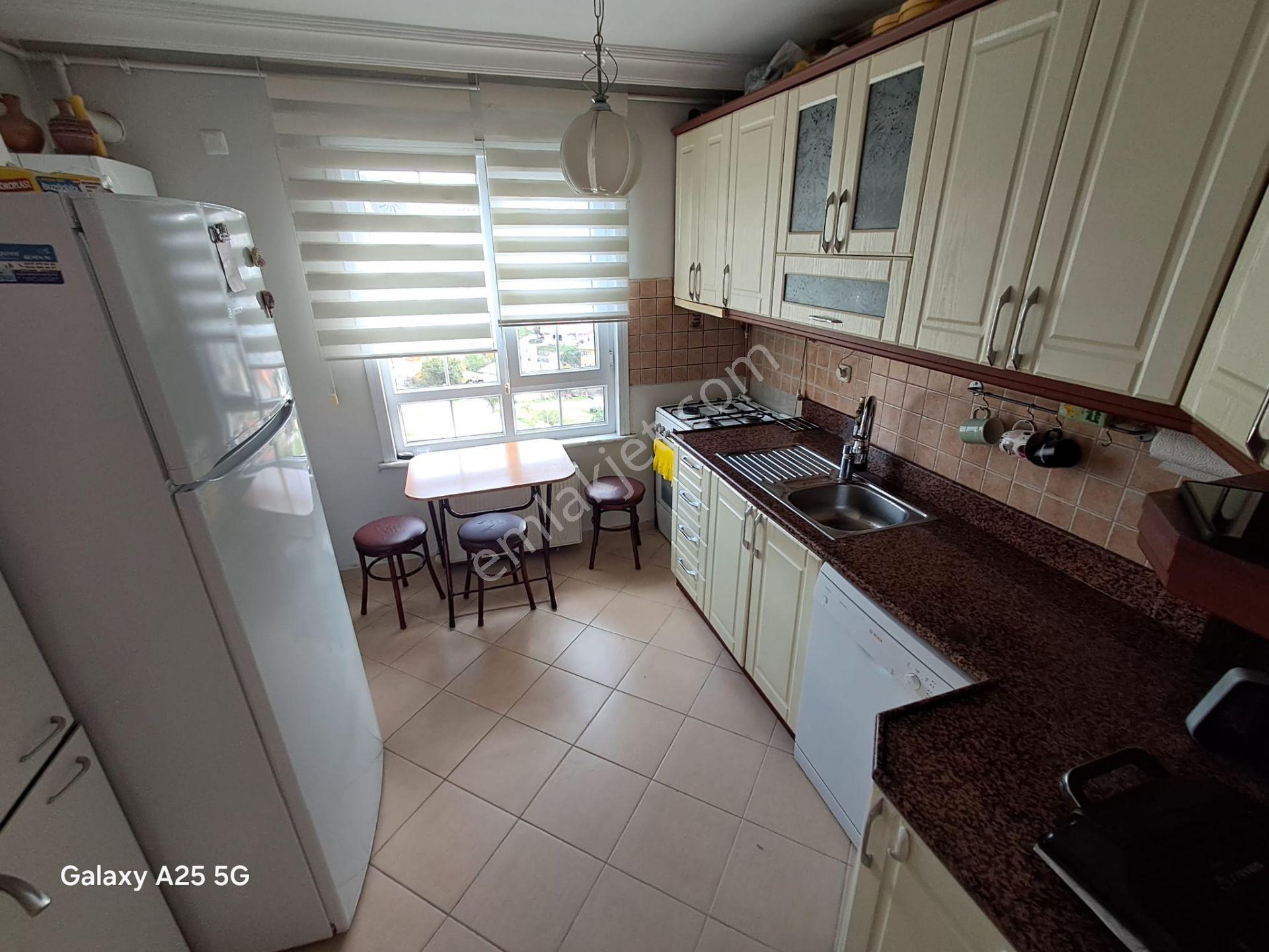 Ataşehir İnönüde Teraslı,masrafsız 250m2 5+2 Dubleks Daire — fotoğraf 6