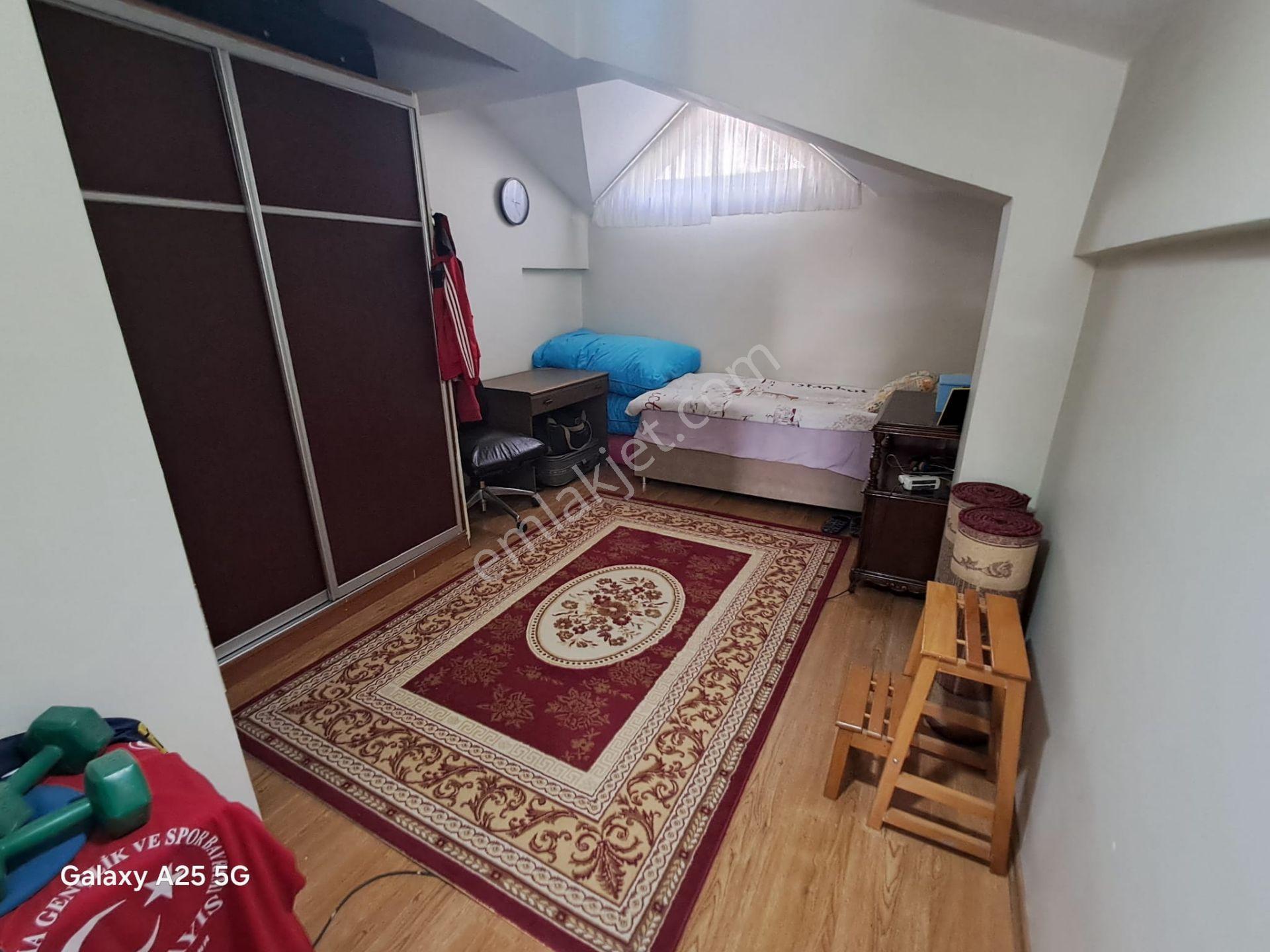 Ataşehir İnönüde Teraslı,masrafsız 250m2 5+2 Dubleks Daire — fotoğraf 31