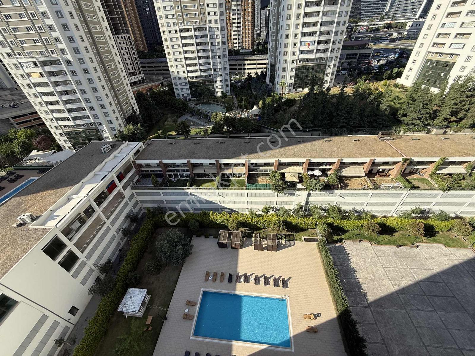 Babacan Palace`de Lüks 1+1 Eşyalı Taşınmaya Hazır