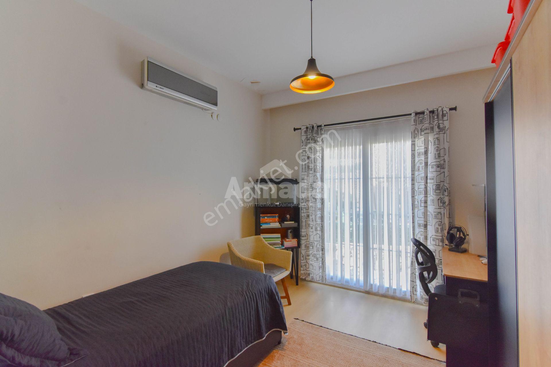 Kuşadası Değirmendere Avm Bölgesinde Özel Havuzlu 3+1 Villa — fotoğraf 18