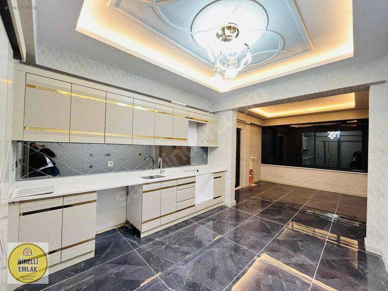 Park Cepheli Bölgenin En İyisi Hasarsız İskanlı Son Nesil 2.5+1