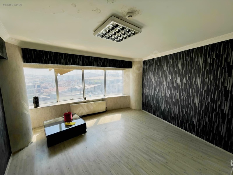 Kardeşler Emlaktan Gazicaddesi Belediyeişmerkezi Ofis Acilsatlık — fotoğraf 9