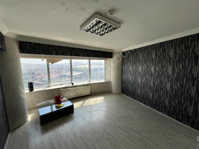 Kardeşler Emlaktan Gazicaddesi Belediyeişmerkezi Ofis Acilsatlık — fotoğraf 17