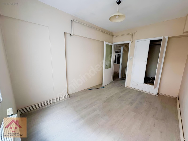 Tarihi Asansöre 5 Dk Cadde Üzeri 2+1 Kiralik Daire — fotoğraf 11