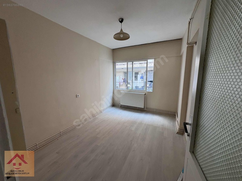 Tarihi Asansöre 5 Dk Cadde Üzeri 2+1 Kiralik Daire — fotoğraf 13