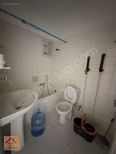 Tarihi Asansöre 5 Dk Cadde Üzeri 2+1 Kiralik Daire — fotoğraf 15
