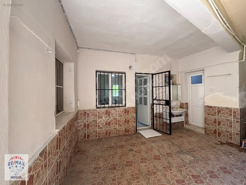 Çiğli Köyiçinde 2+1 Kiralık Daire | Giriş Kat, Balkonlu, Boş — fotoğraf 4