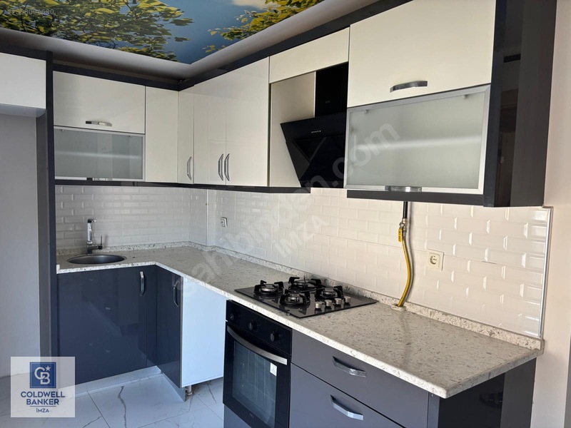 Menderes Cüneytbey'de Satılık 3+1 Daire, 128m², 3 Cepheli — fotoğraf 6