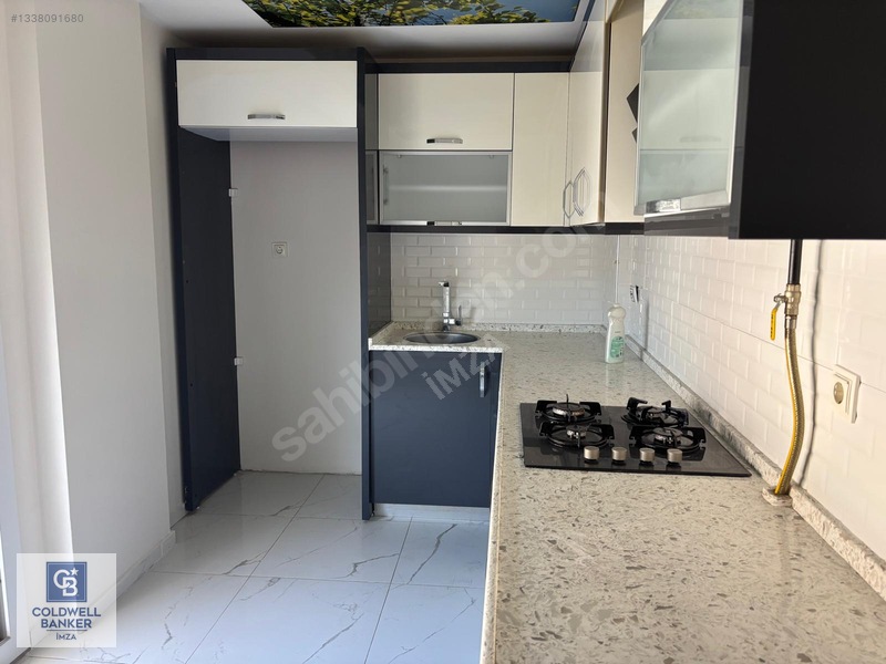 Menderes Cüneytbey'de Satılık 3+1 Daire, 128m², 3 Cepheli — fotoğraf 8