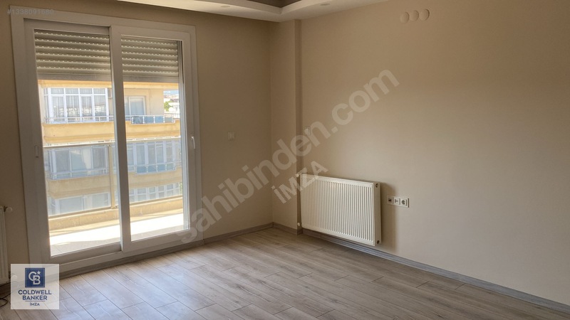 Menderes Cüneytbey'de Satılık 3+1 Daire, 128m², 3 Cepheli — fotoğraf 10