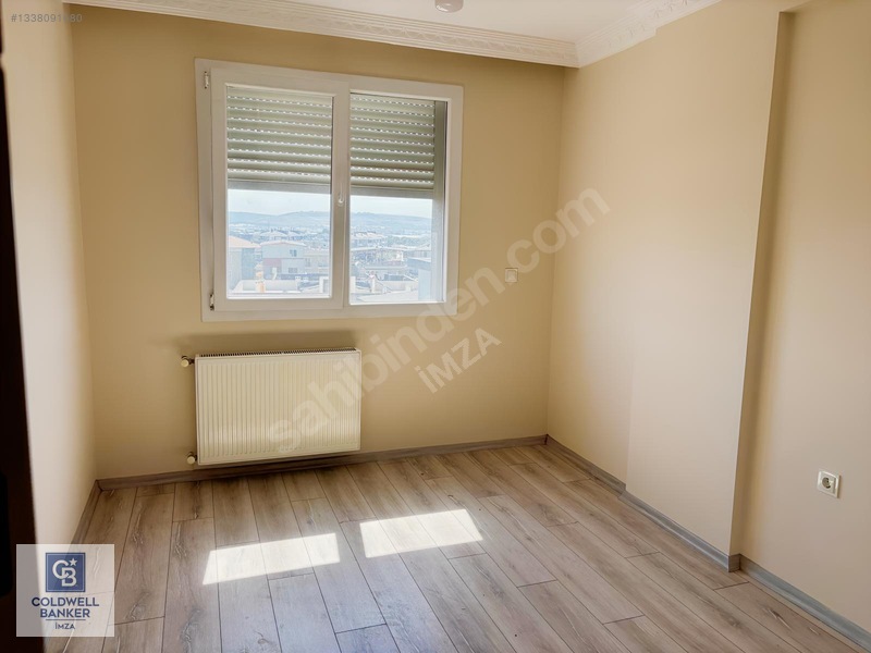 Menderes Cüneytbey'de Satılık 3+1 Daire, 128m², 3 Cepheli — fotoğraf 14