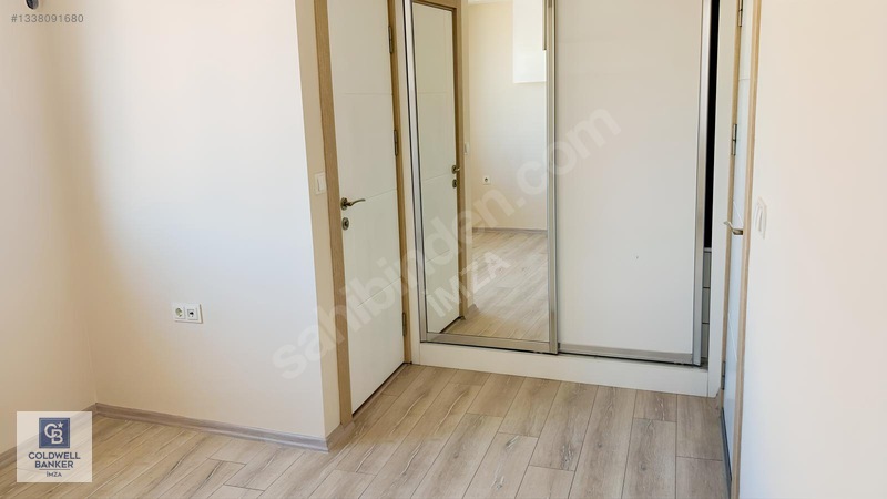 Menderes Cüneytbey'de Satılık 3+1 Daire, 128m², 3 Cepheli — fotoğraf 17