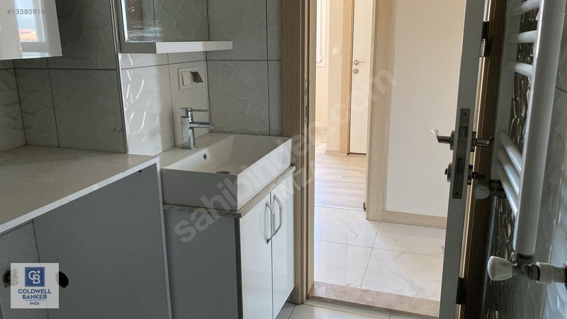 Menderes Cüneytbey'de Satılık 3+1 Daire, 128m², 3 Cepheli — fotoğraf 24