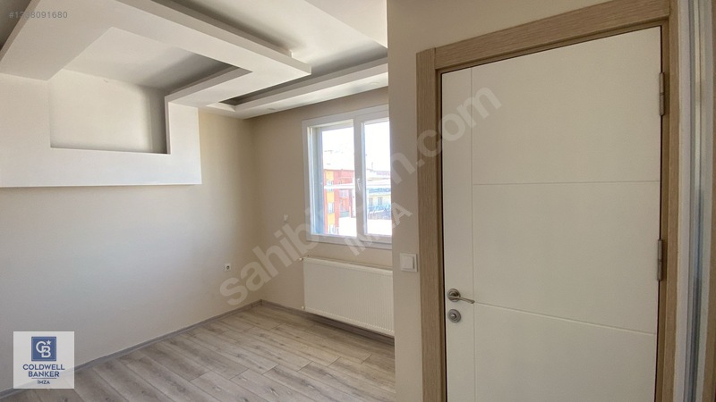 Menderes Cüneytbey'de Satılık 3+1 Daire, 128m², 3 Cepheli — fotoğraf 27