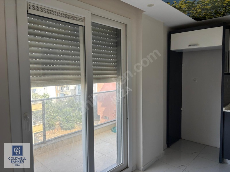 Menderes Cüneytbey'de Satılık 3+1 Daire, 128m², 3 Cepheli — fotoğraf 33