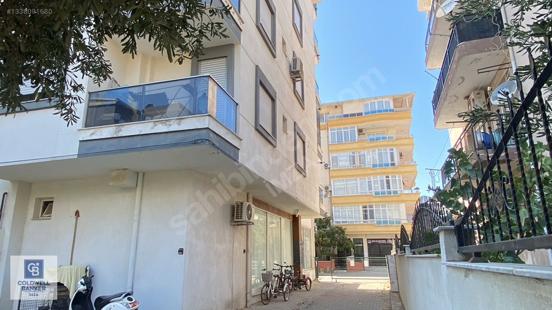 Menderes Cüneytbey'de Satılık 3+1 Daire, 128m², 3 Cepheli — fotoğraf 39