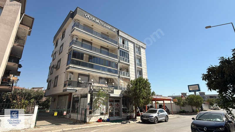 Menderes Cüneytbey'de Satılık 3+1 Daire, 128m², 3 Cepheli — fotoğraf 44