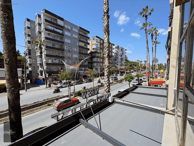 Ortam Emlak'tan Kiralık Çarşı Merkezde Eşyalı 3+1 Daire — fotoğraf 3