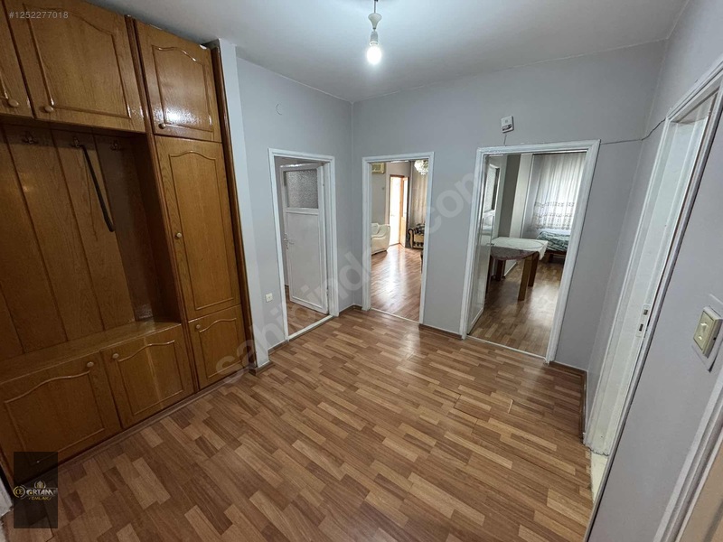 Ortam Emlak'tan Kiralık Çarşı Merkezde Eşyalı 3+1 Daire — fotoğraf 7