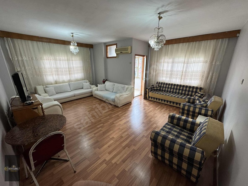 Ortam Emlak'tan Kiralık Çarşı Merkezde Eşyalı 3+1 Daire — fotoğraf 8
