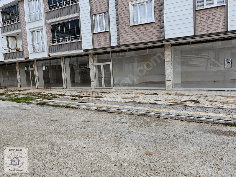 Emineller Emlak Kiralık İşyeri — fotoğraf 4