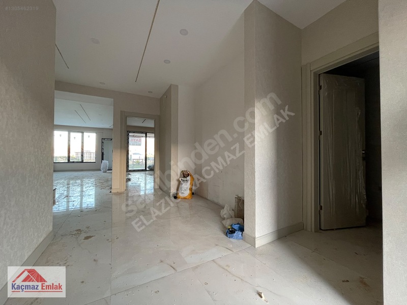 Kaçmaz Emlak'tan Hilalkent'te Satılık Fırsat Lüks Villa ! — fotoğraf 18