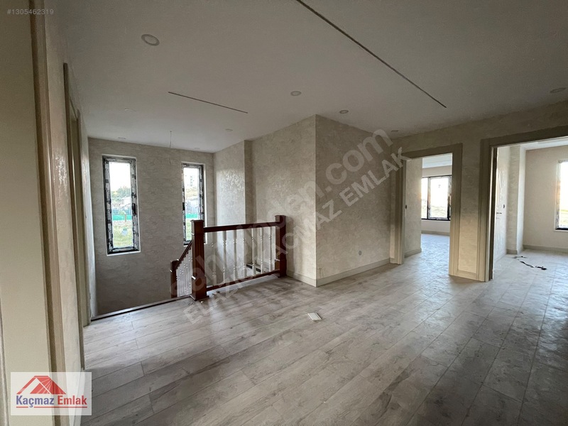 Kaçmaz Emlak'tan Hilalkent'te Satılık Fırsat Lüks Villa ! — fotoğraf 45