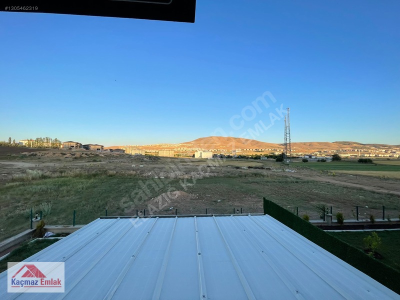 Kaçmaz Emlak'tan Hilalkent'te Satılık Fırsat Lüks Villa ! — fotoğraf 53