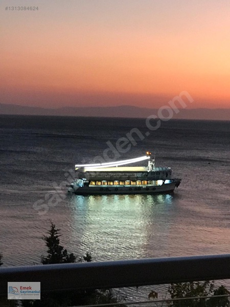 Emekgayrimenkul Den..satılık Villa Ve Arsası... 18.000.000 ₺ — fotoğraf 3