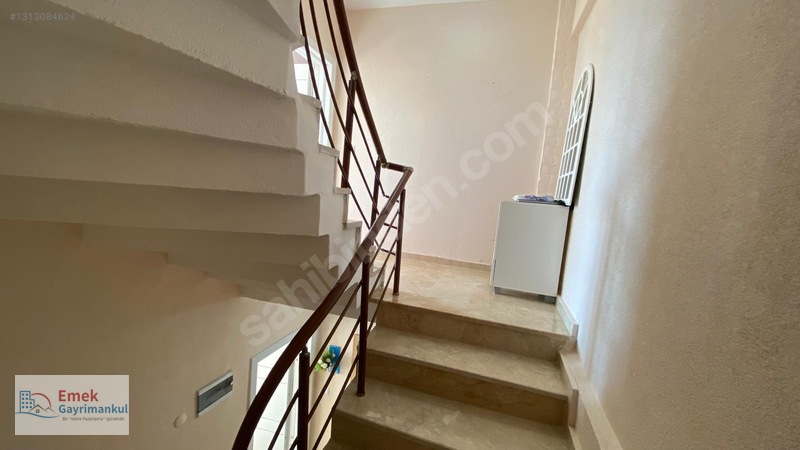 Emekgayrimenkul Den..satılık Villa Ve Arsası... 18.000.000 ₺ — fotoğraf 5