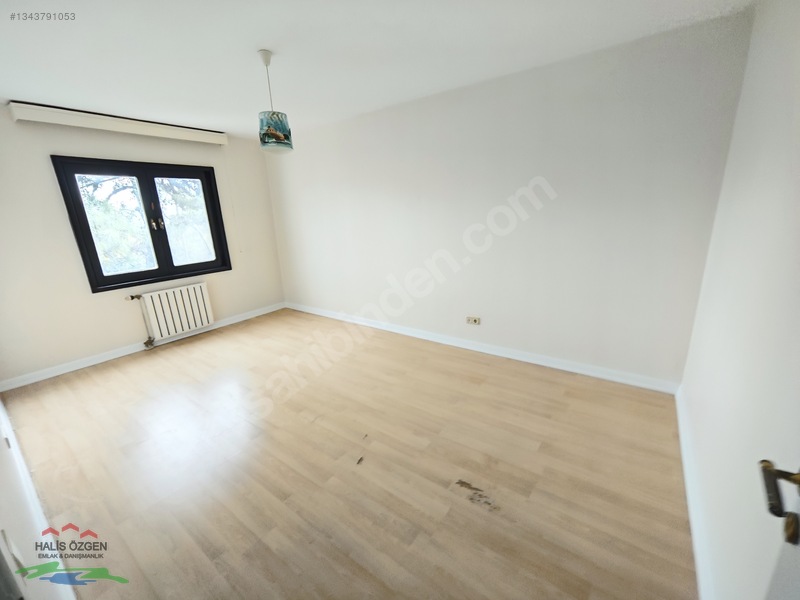 Bahçeşehir Merkezde Bakımlı B Tipi 3+1 Kiralık Daire — fotoğraf 15