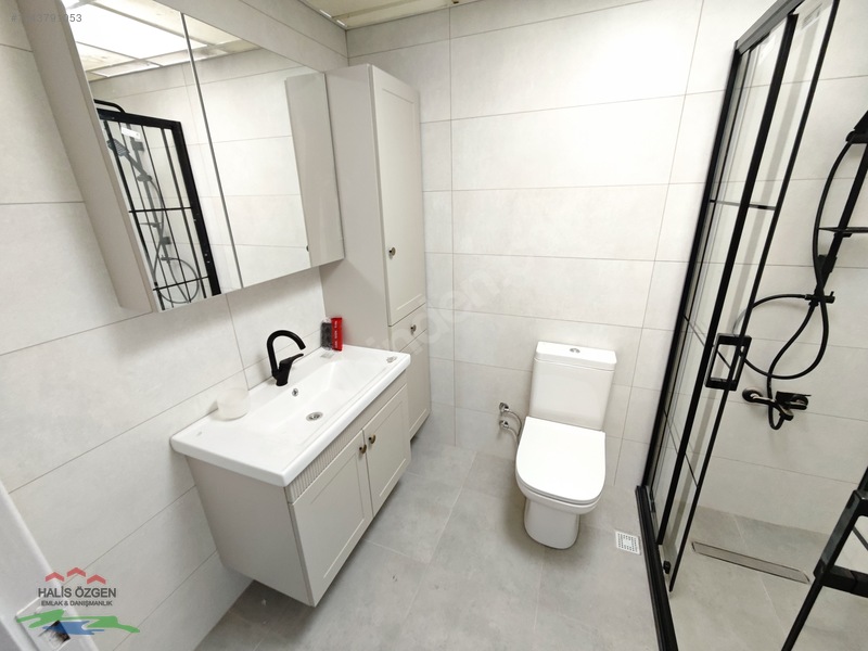 Bahçeşehir Merkezde Bakımlı B Tipi 3+1 Kiralık Daire — fotoğraf 18