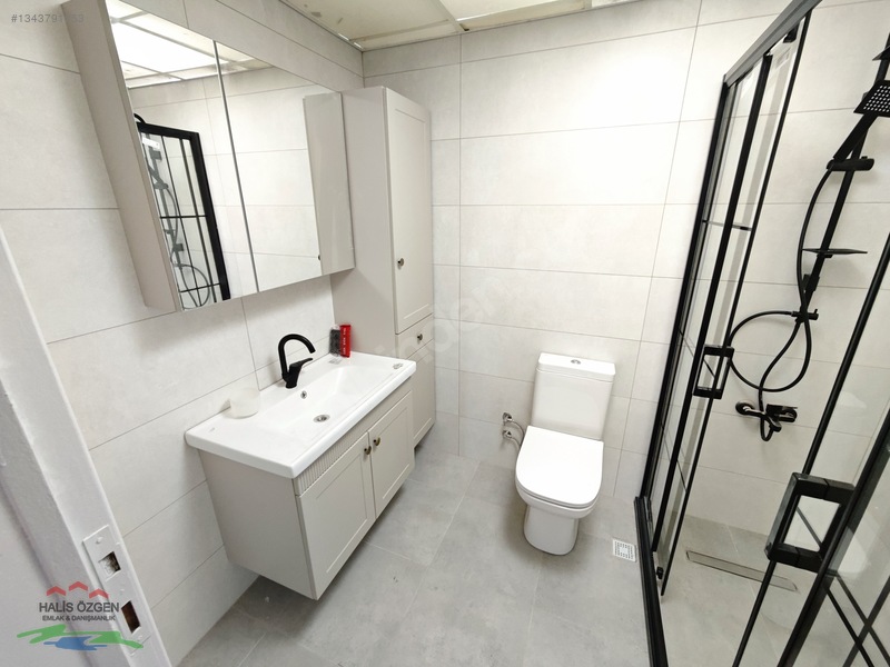 Bahçeşehir Merkezde Bakımlı B Tipi 3+1 Kiralık Daire — fotoğraf 20