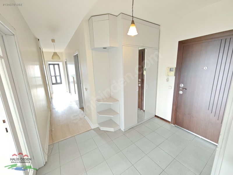 Bahçeşehir Merkezde Bakımlı B Tipi 3+1 Kiralık Daire — fotoğraf 24
